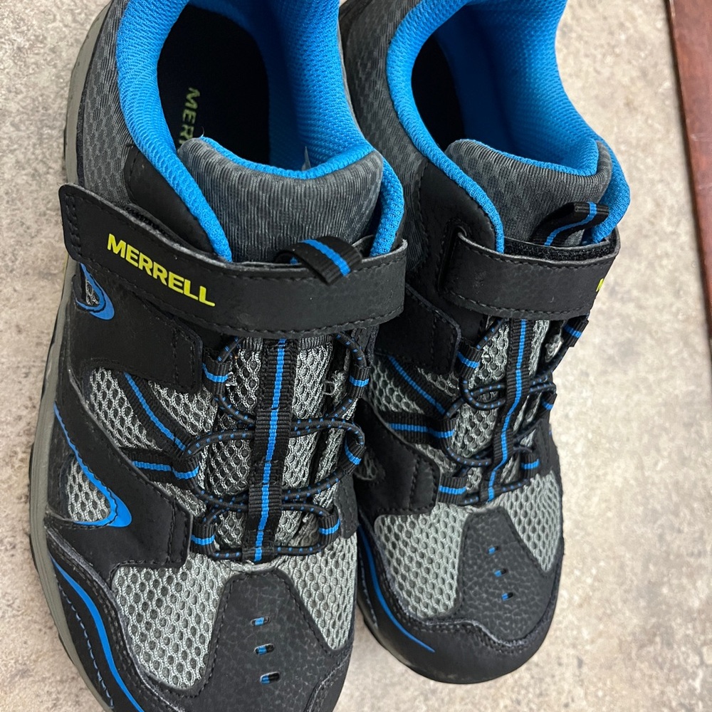 Merrell Kids' Black and Gray Trail Hiking shoes - Picture 4 of 6